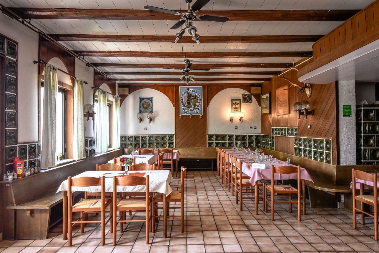 Bed and Breakfast Planinski Dom Na Kalu Dol pri Hrastniku Экстерьер фото