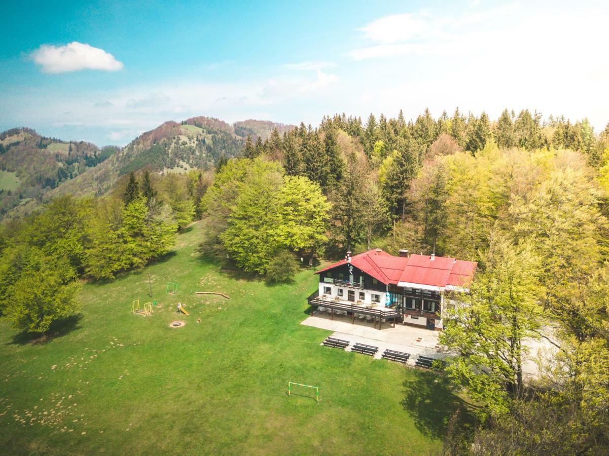 Bed and Breakfast Planinski Dom Na Kalu Dol pri Hrastniku Экстерьер фото